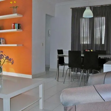 El Guarapo Apartahotel 3*