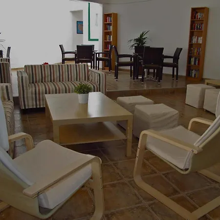 El Guarapo Apartahotel 3*